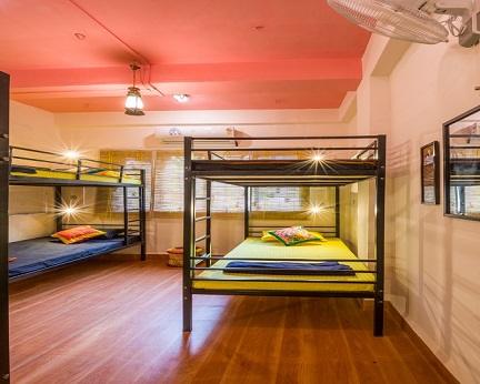 Bombay Backpackers Pune-Bombay Backpackers 