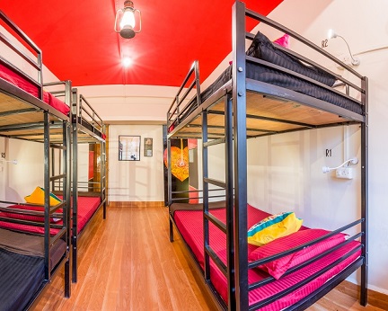 Bombay Backpackers Hostel-Gallery-1